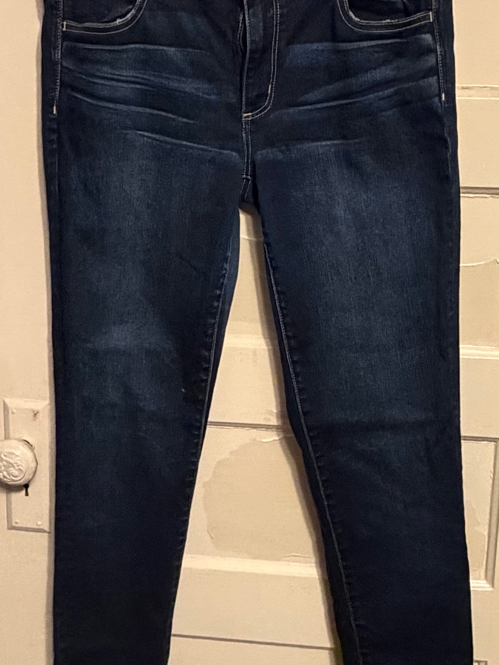 American Eagle Outfitters Dark Blue Skinny Jeans